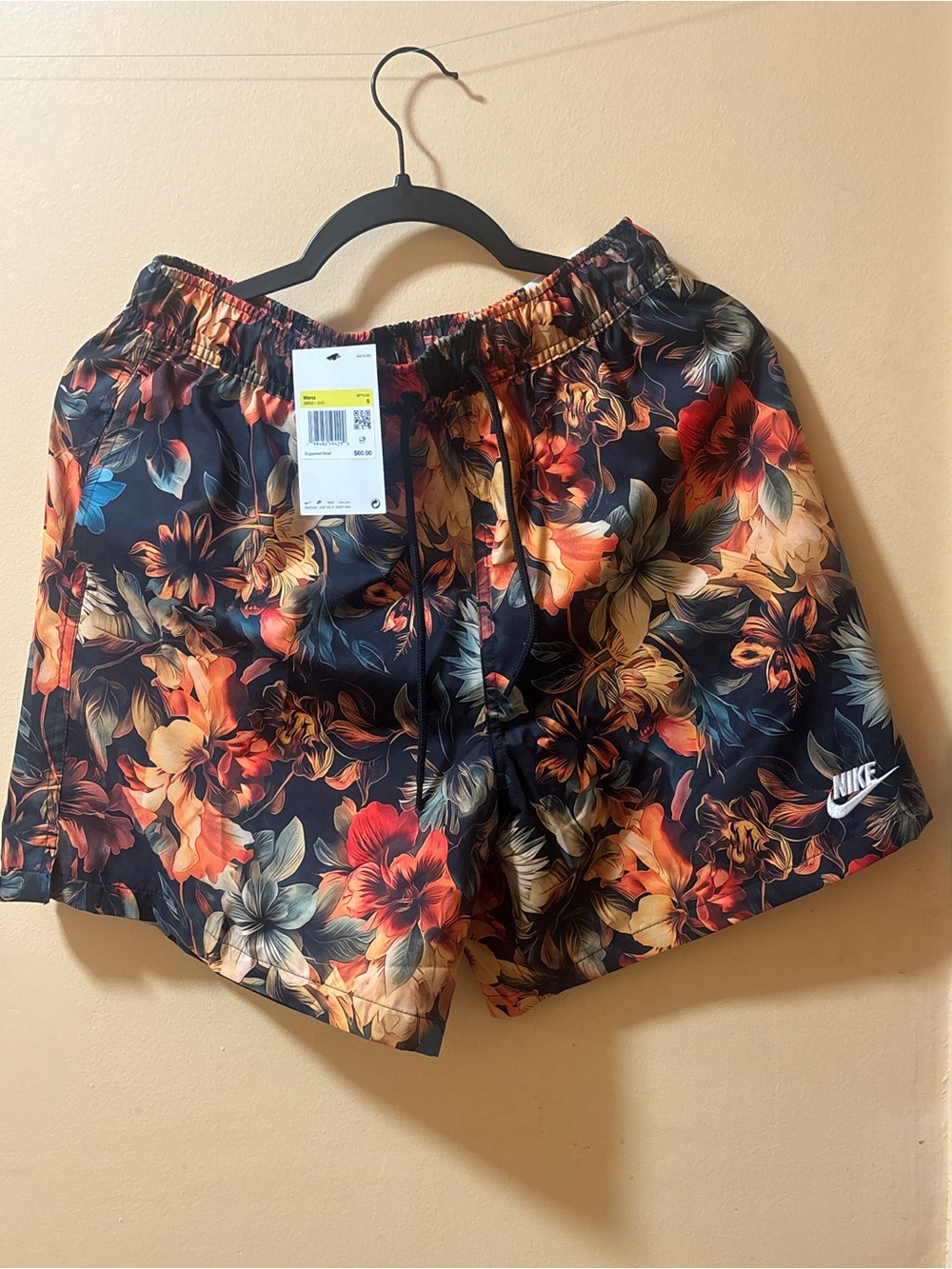 Nike Wens Floral Elastic Waist Shorts - Black Multi